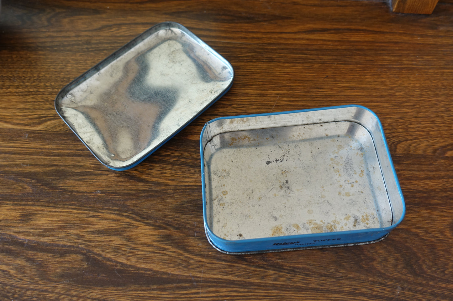 Toffee Tin